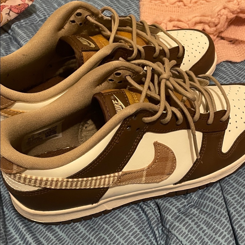 Nike Kids Brown and White Sneakers - Picture 4 of 5